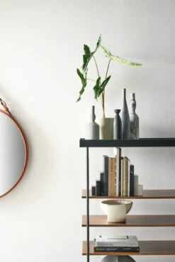 Bost Shelving 11 Bost Shelving -DWR Sales W DWR 2047 807371 black detail 0721