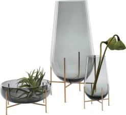 Echasse Vase -DWR Sales W DWR 2198042 100107361 smoke v2 1