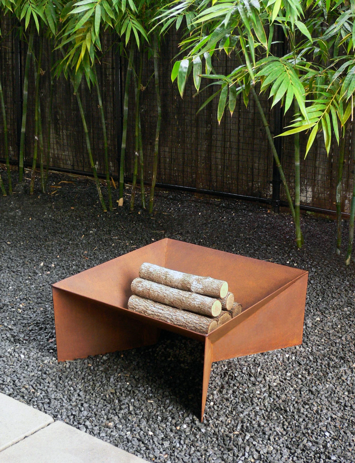 Plodes Geometric Firepit 10 Plodes Geometric Firepit - Image 8