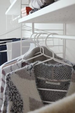 String Closet Shelving 15 String Closet Shelving -DWR Sales W DWR 2515457 100133488 white v5 001