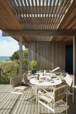 Sommer Armchair Cushion -DWR Sales W DWR 2515609 100135449 white white v2 001