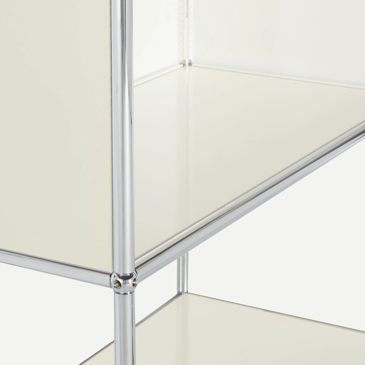 USM Haller Bookshelf 7 USM Haller Bookshelf - Image 5