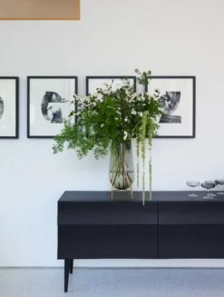 Echasse Vase -DWR Sales W DWR 2518986 100184895 black v1 001 1