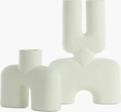 Cobra Vases -DWR Sales W DWR 2521945 100188248 white d1