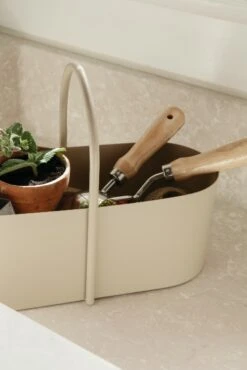 Ferm LIVING Grib Toolbox -DWR Sales W DWR 2536709 100269344 cashmere v2