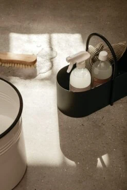 Ferm LIVING Grib Toolbox -DWR Sales W DWR 2536709 100269345 black v2