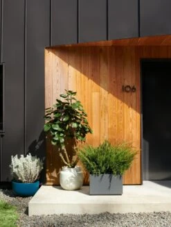 Knox Planter, 20" Square -DWR Sales W DWR 2542031 100309013 deep space v2 001 3