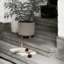 Bowl Planter, Medium 20 Bowl Planter, Medium -DWR Sales W DWR 2542033 100302421 xl grey v2 2