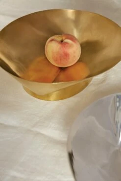 Timoclea 20 Timoclea -DWR Sales W DWR 2545778 100335837 brass v1