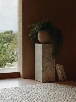 Plantas Planter -DWR Sales W DWR 2552522 100369518 ivory v2