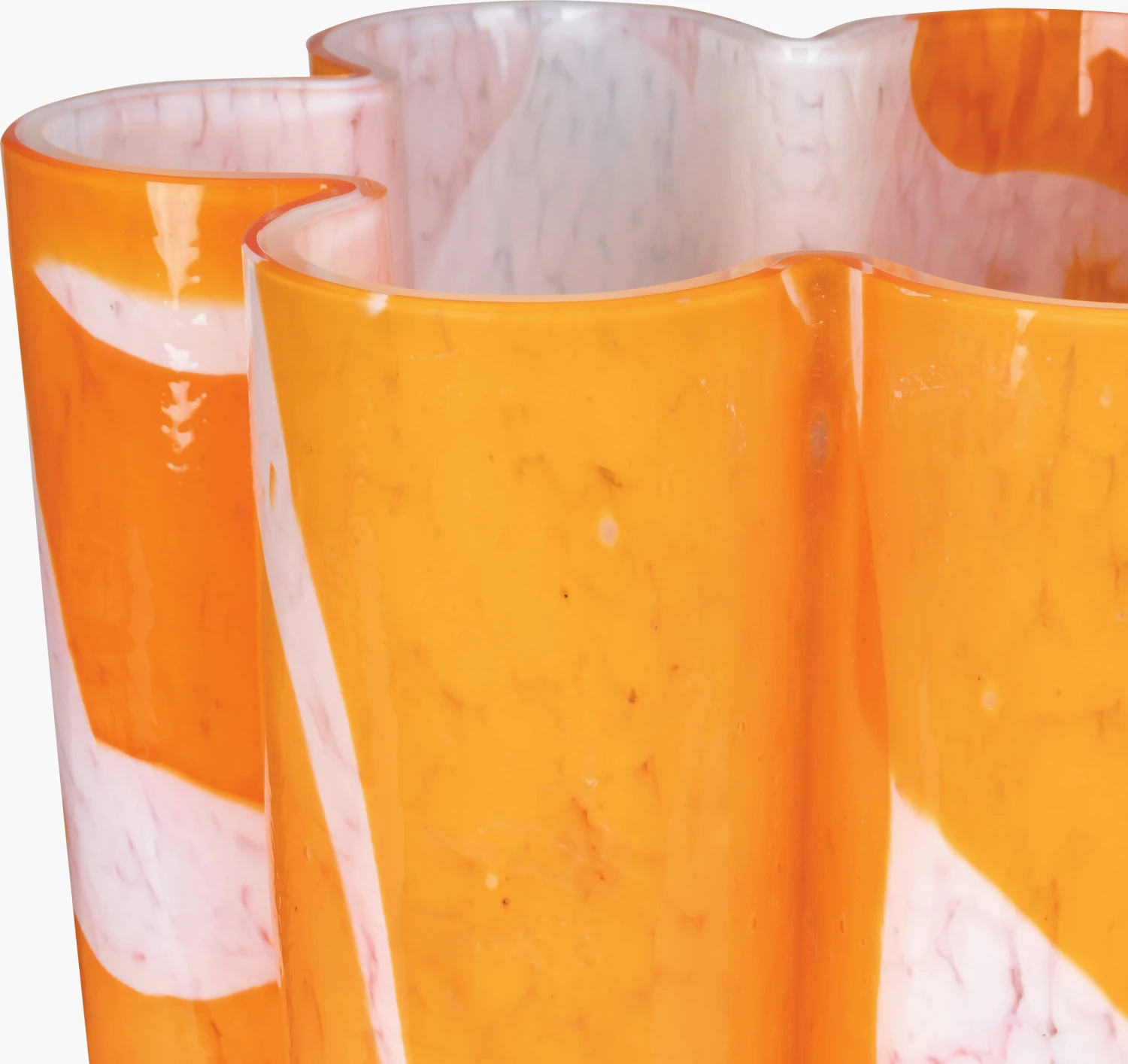 Nougat Bucket Vase 5 Nougat Bucket Vase - Image 3