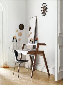 Vitra Nelson Polygon Clock 10 Vitra Nelson Polygon Clock -DWR Sales W DWR 3873 426275 natural v1 001 1