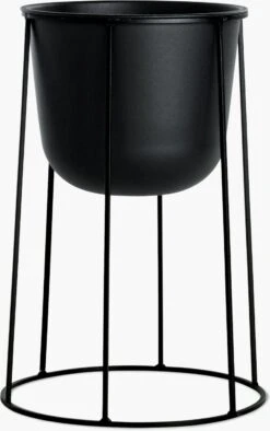 Wire Planter, Medium