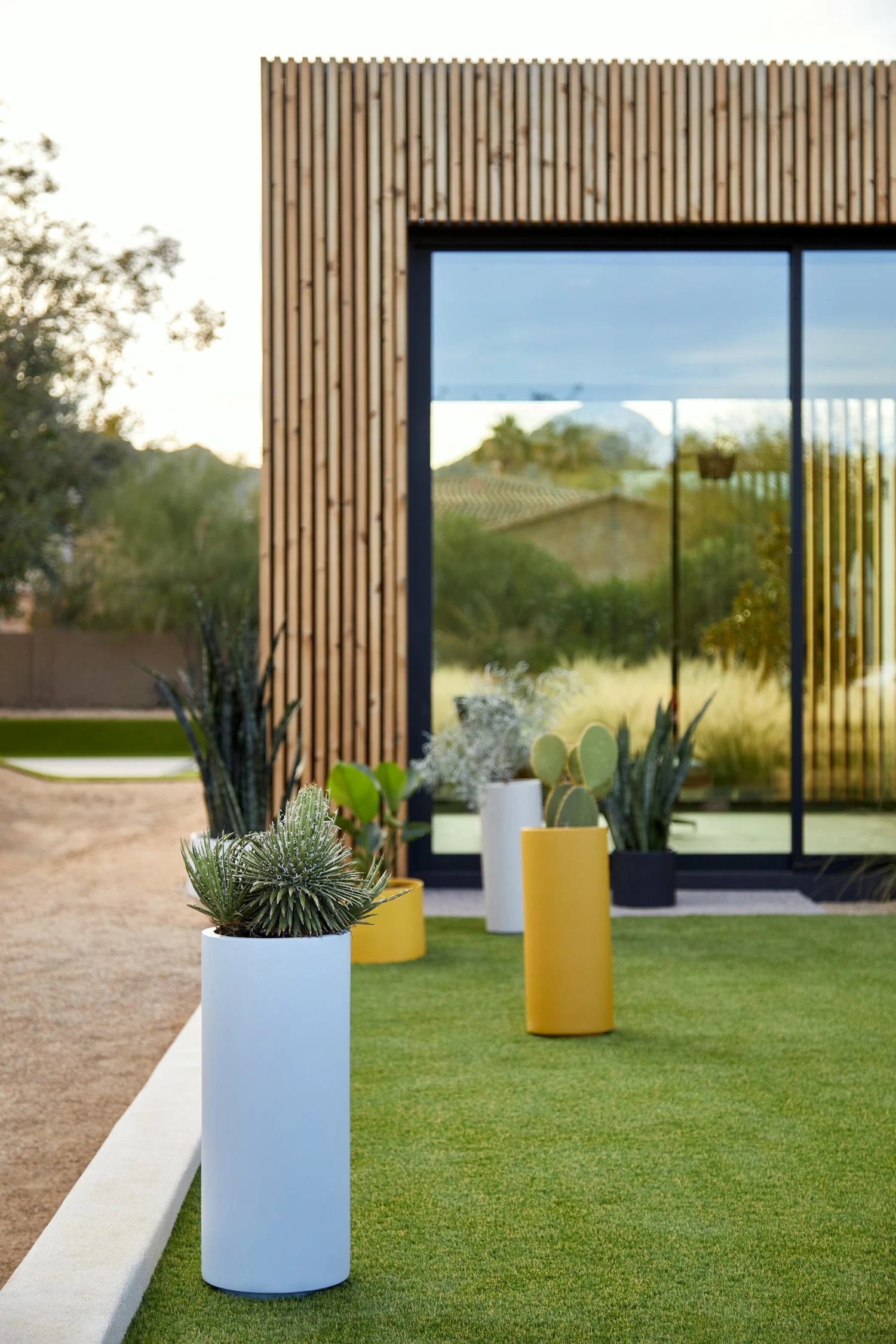 Pieces Column Stacking Planter 4 Pieces Column Stacking Planter - Image 2