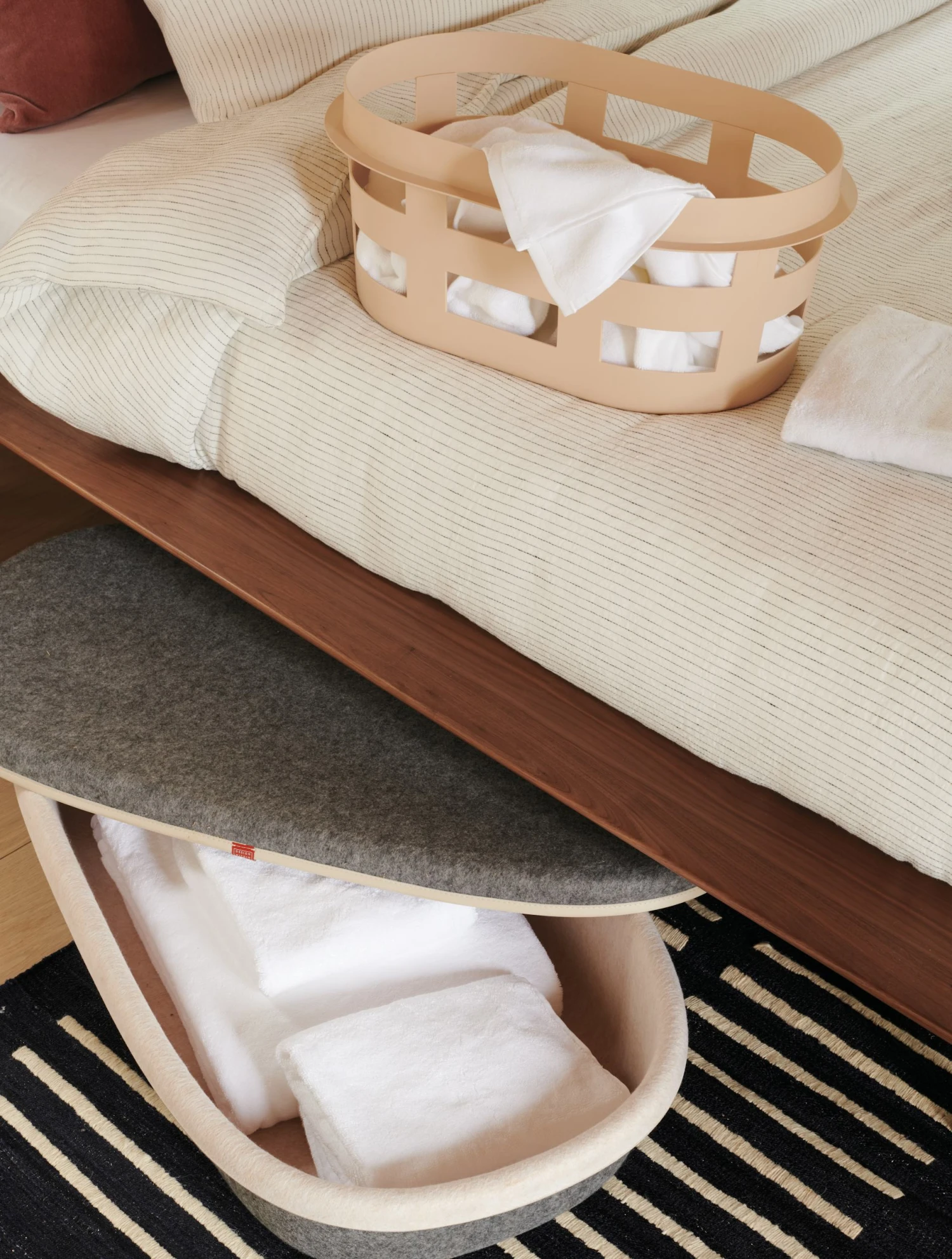 Stow Storage Bin, Medium 4 Stow Storage Bin, Medium - Image 2