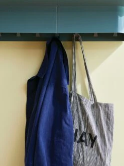 Hay Korpus Shelf -DWR Sales W HAY 2538231 100280726 sea v2