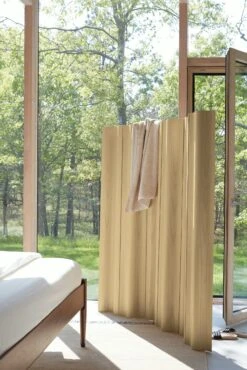 Eames Molded Plywood Folding Screen 11 Eames Molded Plywood Folding Screen -DWR Sales W HM 4570 663014 white ash v1 001